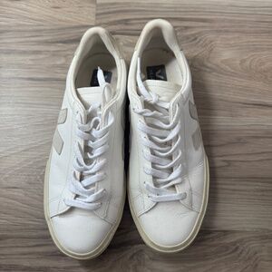 Veja Sneakers